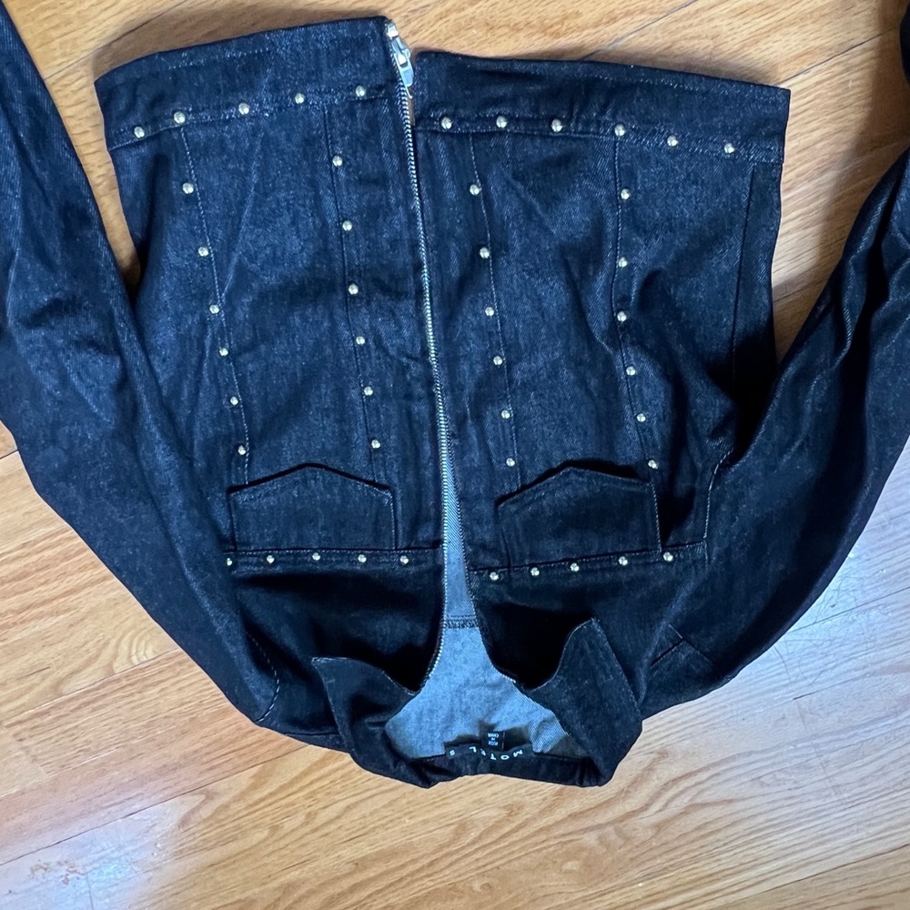 Motel Rocks Jean Jacket with studs - Picture 2 of 3